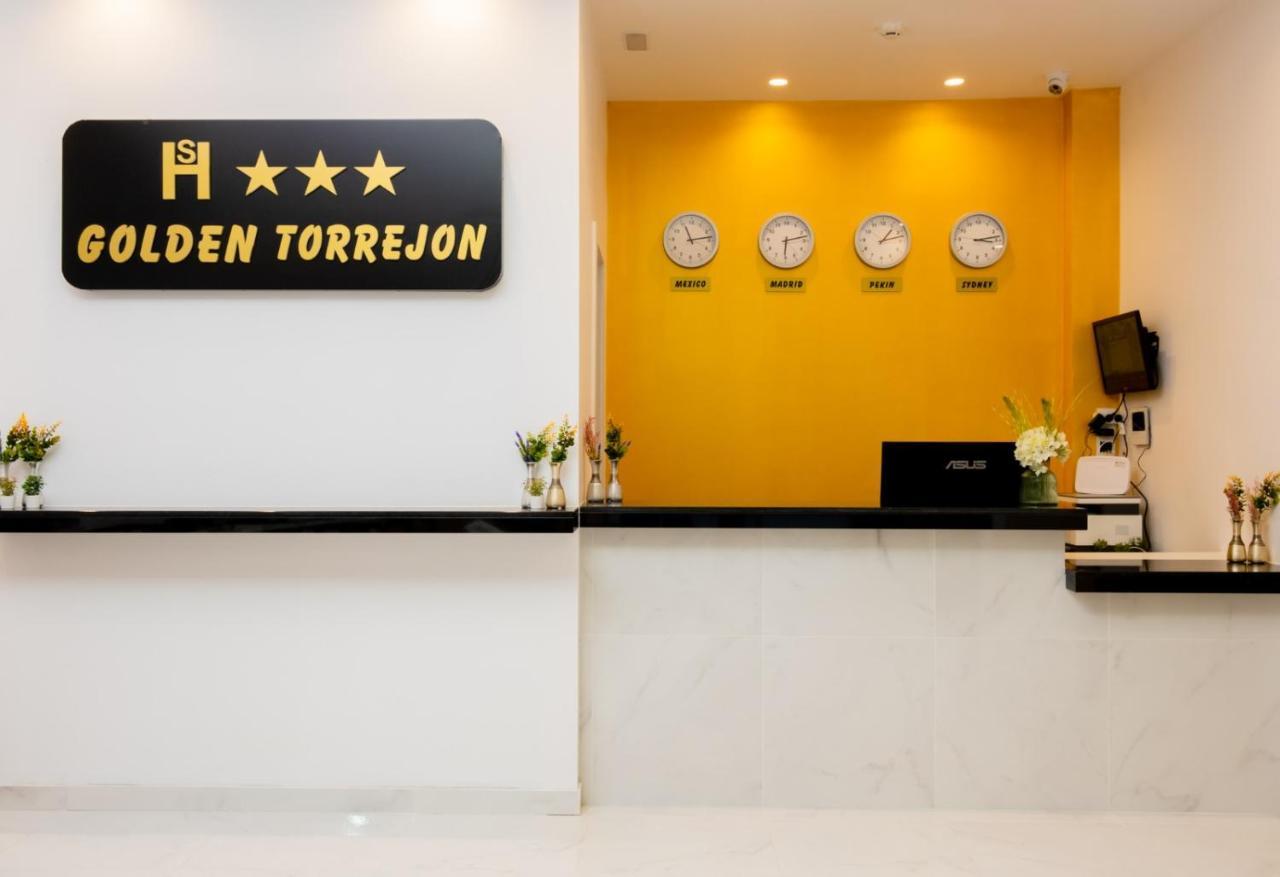 فندق Golden Torrejon توريخون ذي أرذوث المظهر الخارجي الصورة
